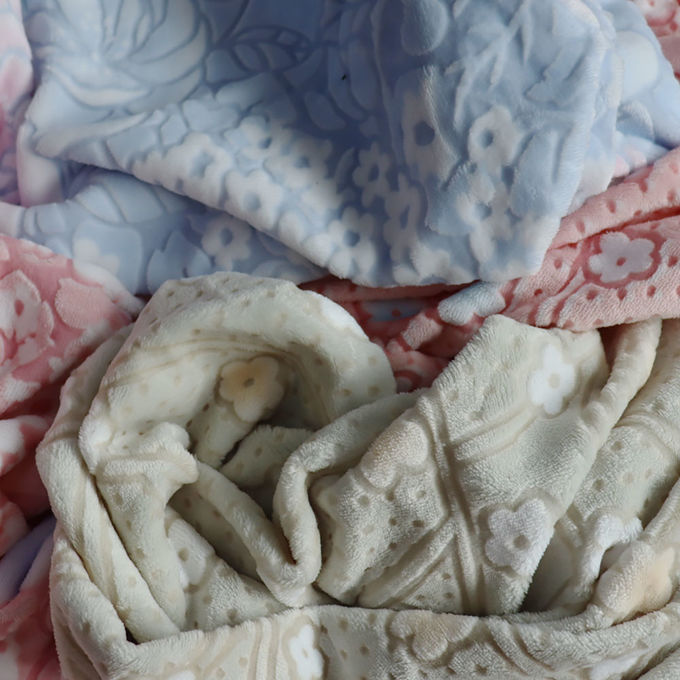 Poliéster Coral Fleece Blanket Duplo Lado Falso Puro Cama Lançar Ghost Blanket 4