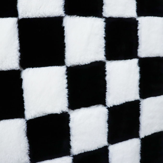 320gm Checkerboard Padrão Falsa Pele Lançamento Pesado Falsa Pele Cobertura 1