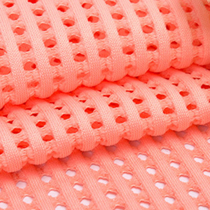 3 - 6mm 350 - 560GSM Warp Knit Mesh 3d Spacer Mesh Tecido Para Vestuário 1